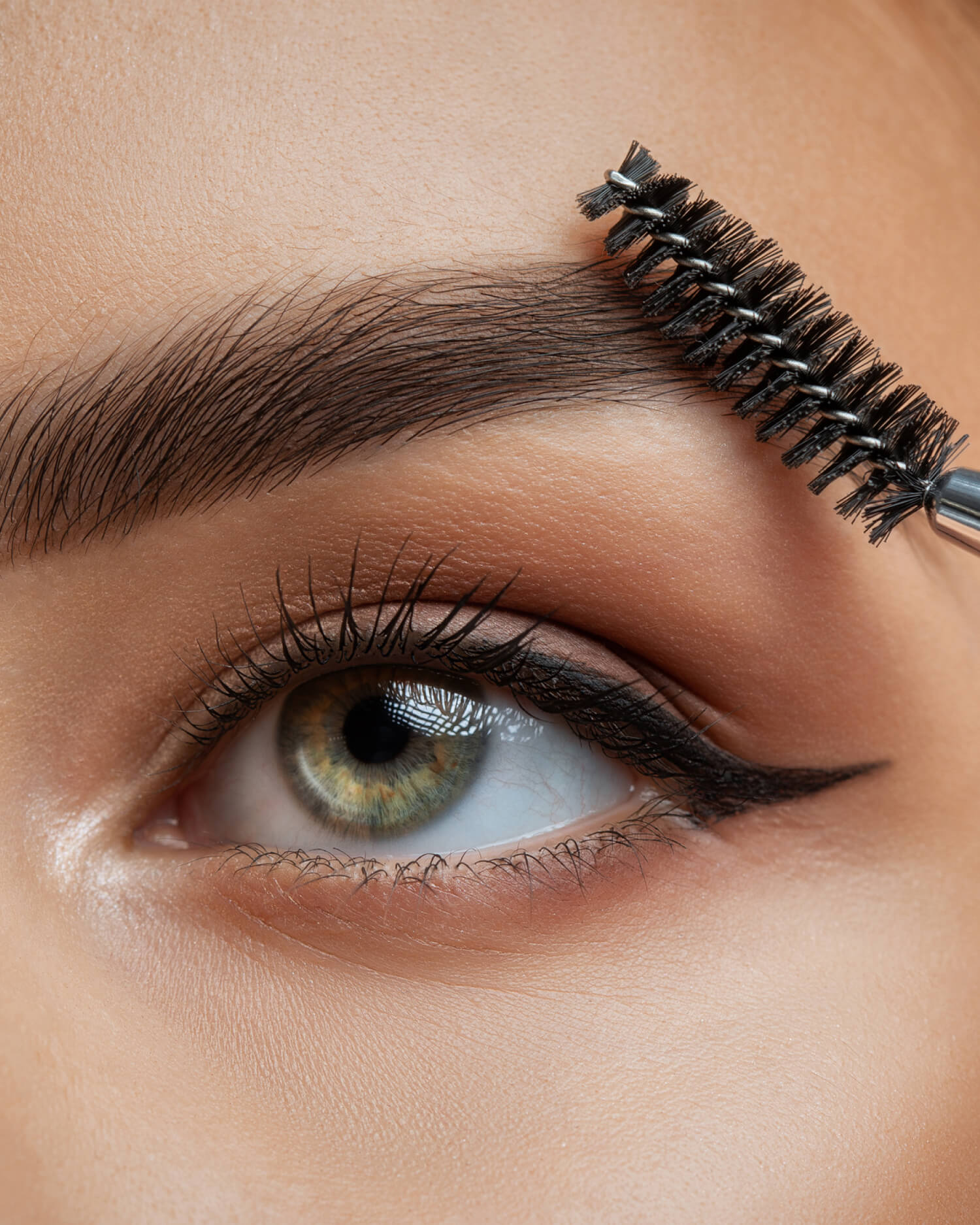 close up of woman's eyelashes.