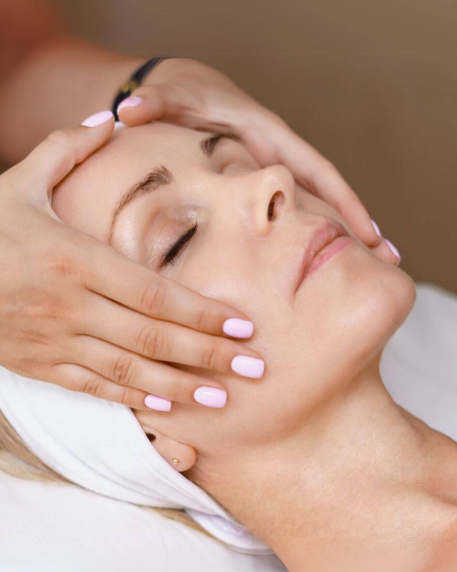 The Complete Fix Facial