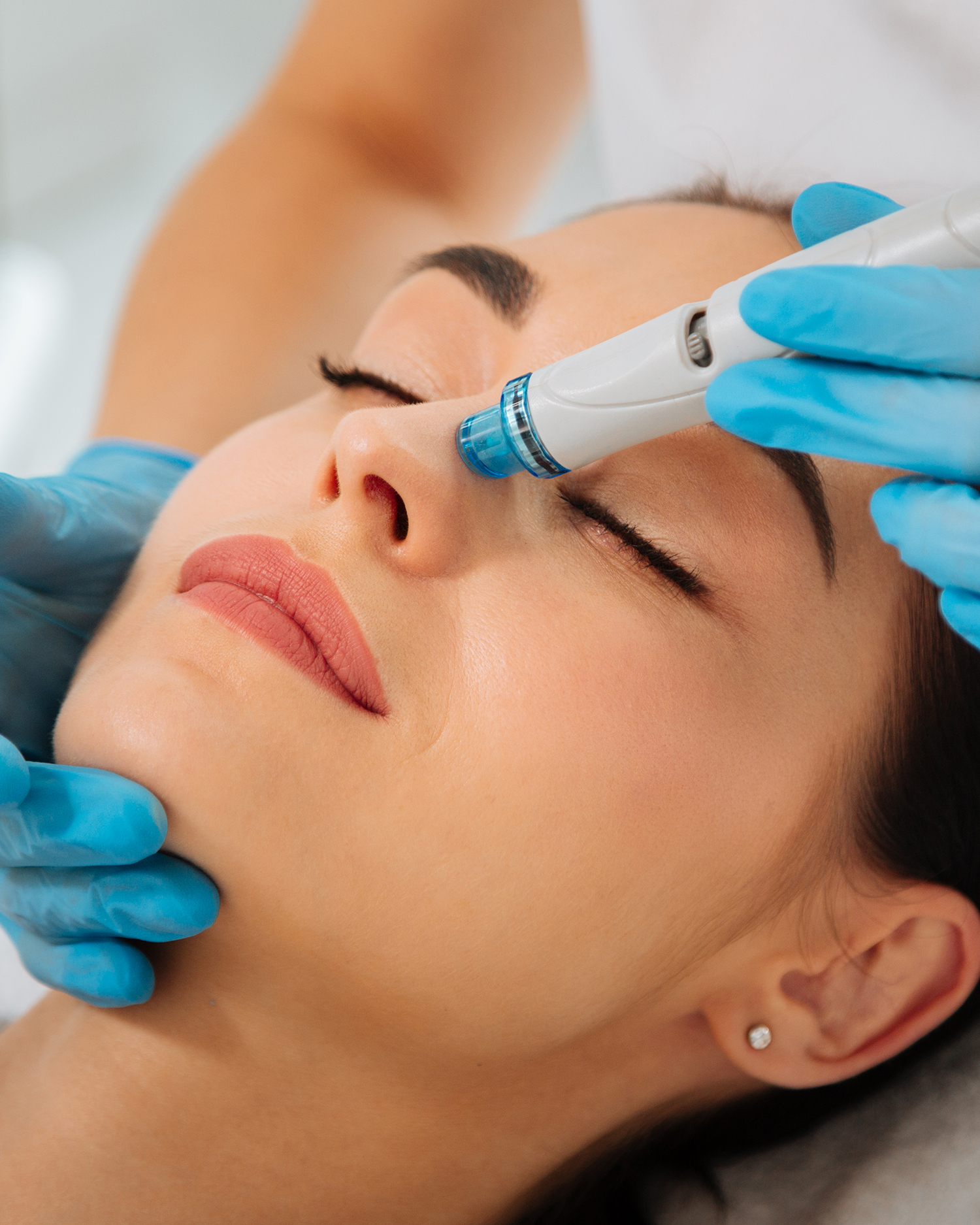 Glow-Up-HydraFacial_1500x1875